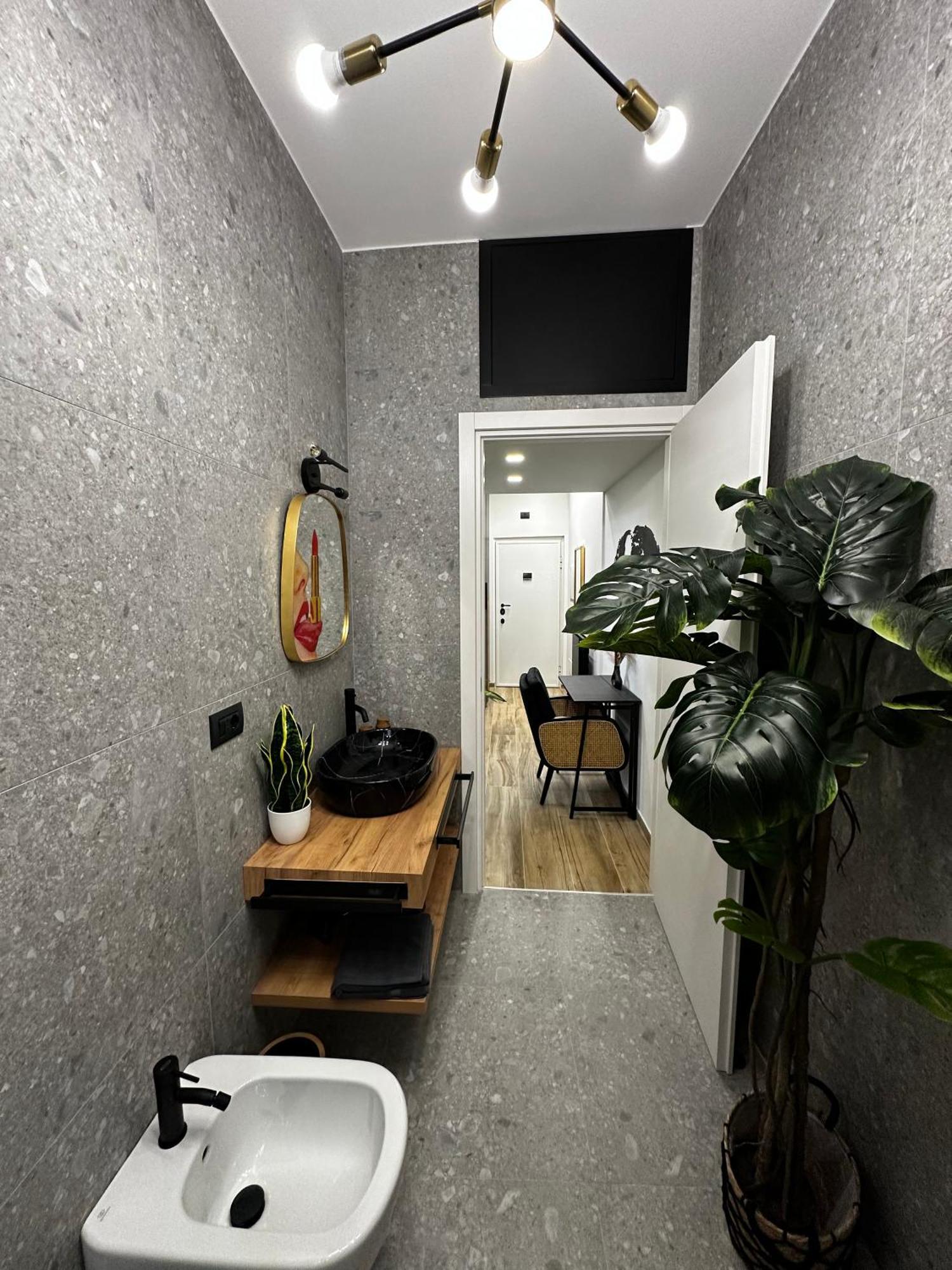 Apartment Splendido In Design Mailand